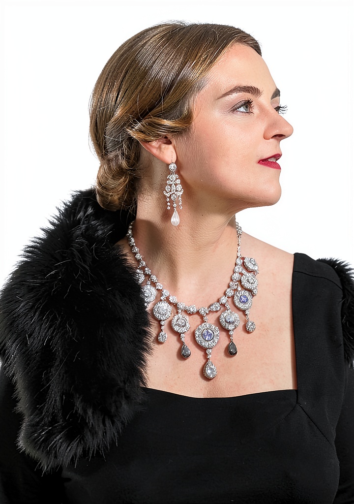 antique jewelry